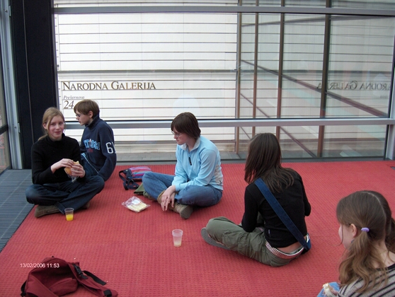 Klikni za naslednjo fotografijo